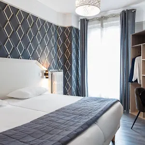 Hotel Ambassadeur, París