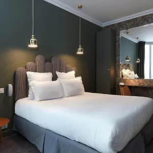 Hotel Paradis, París