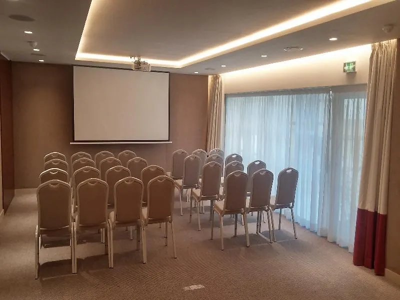 ****  Hotel Le M Paris France